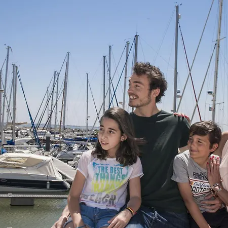 In Marina Tejo - Parque Nacoes 아파트 *