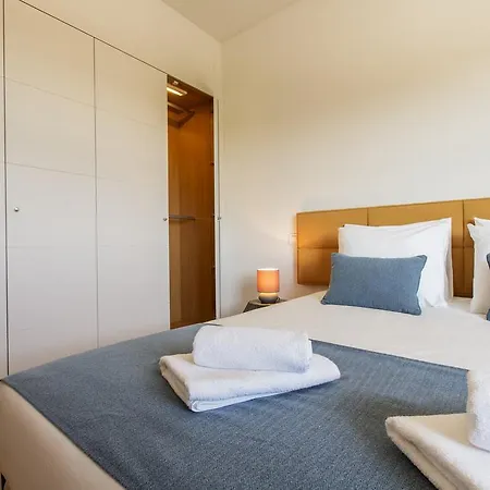Apartment In Marina Tejo - Parque Nacoes