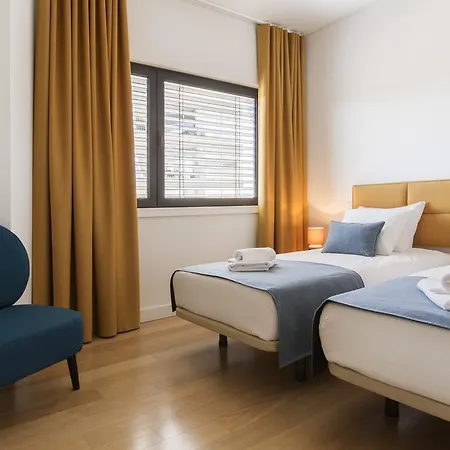 Apartment In Marina Tejo - Parque Nacoes Lisbon